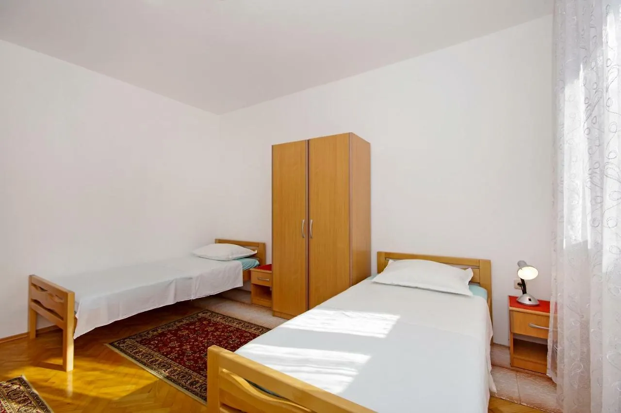 Josip Apartment Kastela