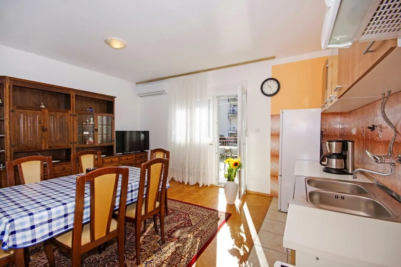 Josip Apartment Kastela